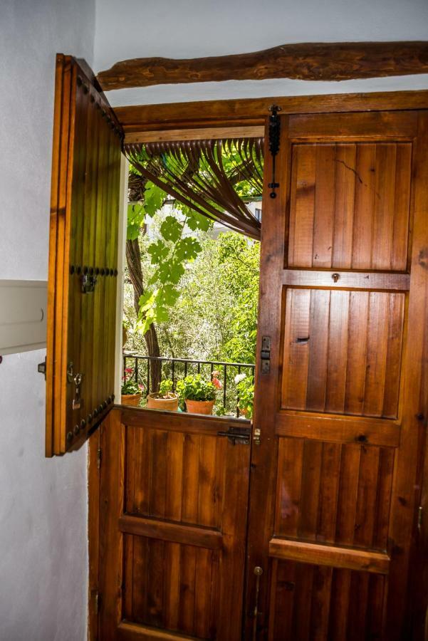 Villa Casa El Porton Bubión Exterior foto
